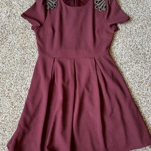 Moon Elegant Burgundy Dress